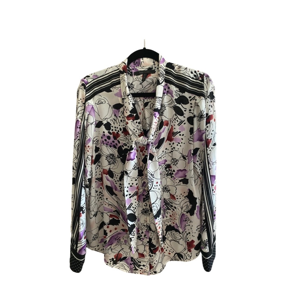 BCBG MaxAzaria shirt with collar